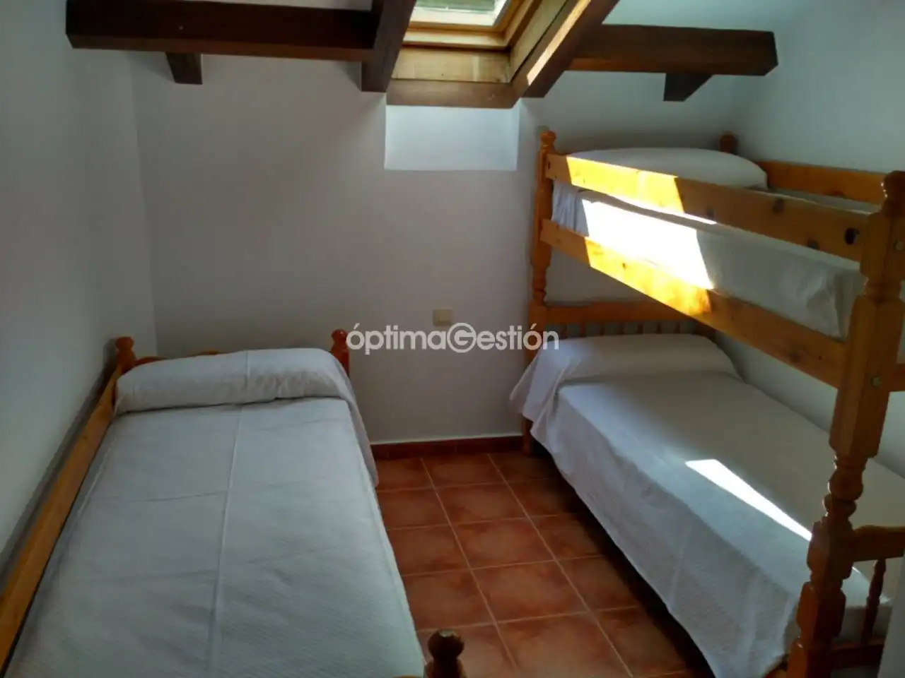 Dormitori de Edifici en venda en Cabrales