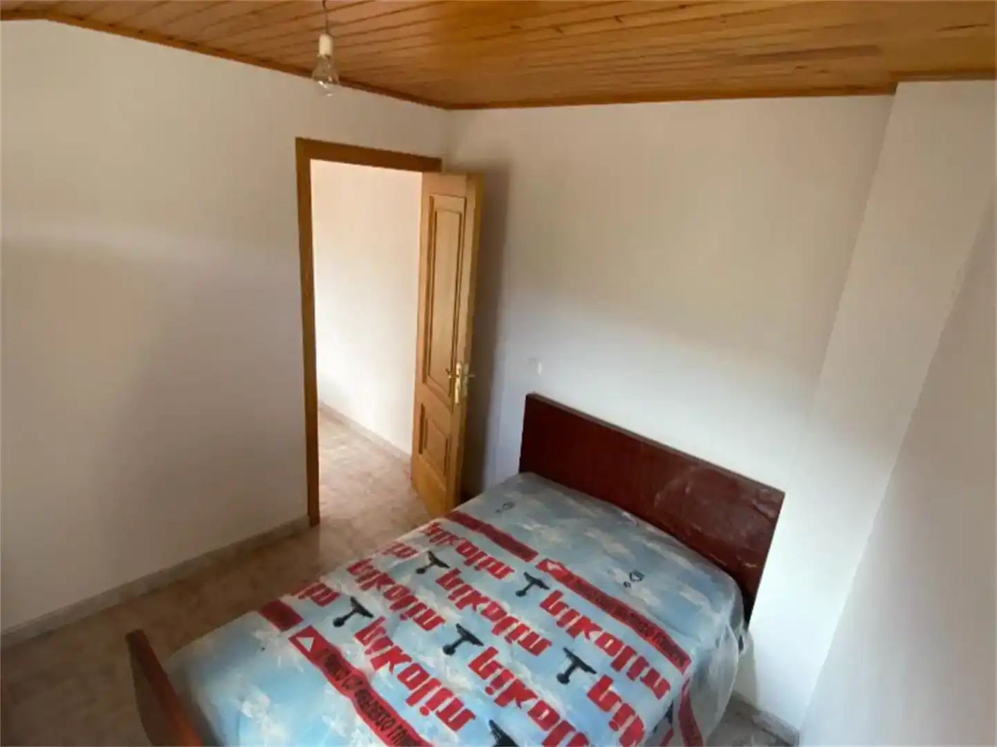 Habitación de Dúplex en venta en Oencia con Amueblado