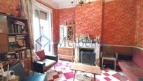 Living room of Flat for sale in  Madrid Capital  with Oven, Washing machine and Balcony