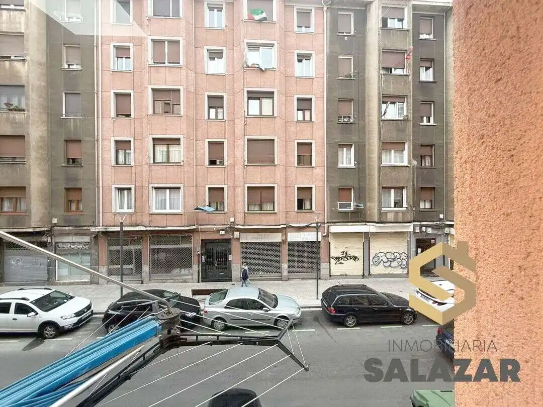 Parking of Flat for rent in Bilbao   with Heating