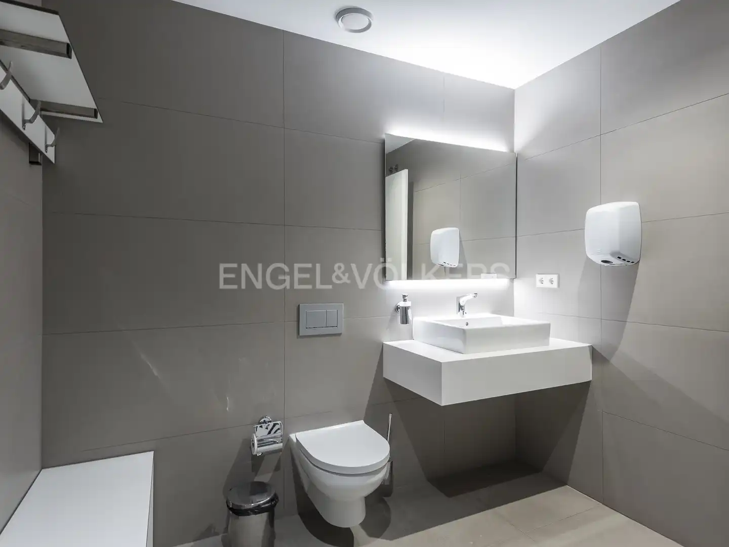 Baño de Piso en venta en Barcelona con Aire acondicionado, Calefacción y Parquet