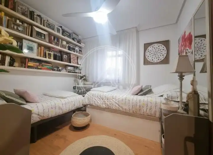 Schlafzimmer von Wohnung zum Verkauf in Alicante / Alacant mit Klimaanlage und Heizung