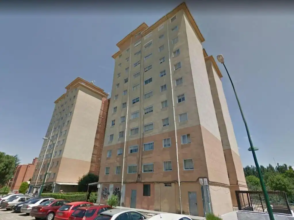 Vista exterior de Garaje en venta en Valladolid