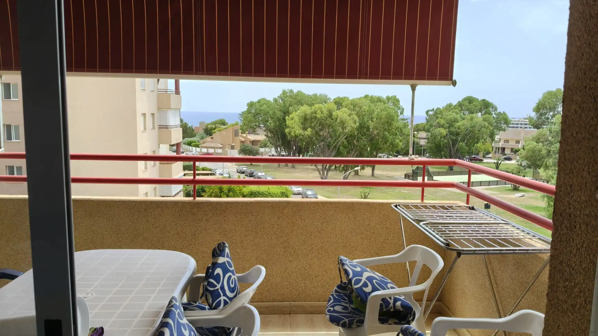 Apartament amb ascensor en venda a Calle Teodoro Llorente 3
