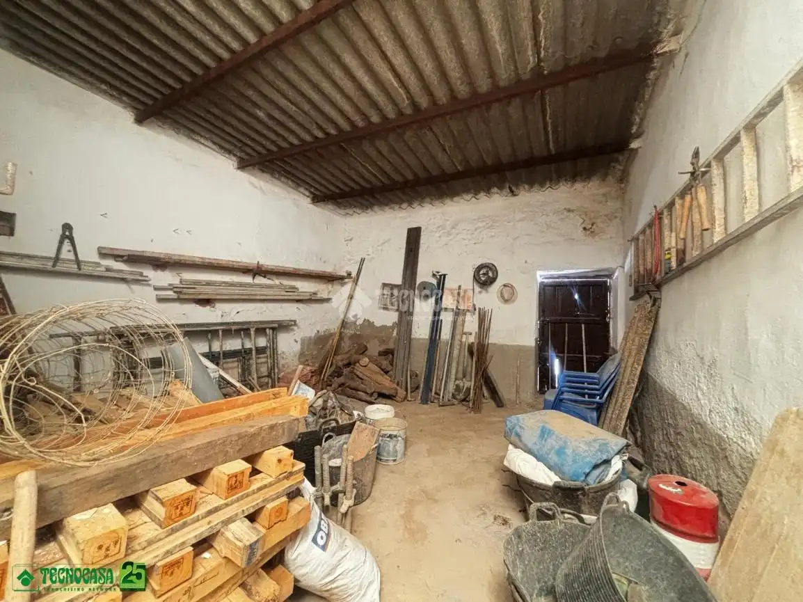 Casa adosada en venta en Membrilla