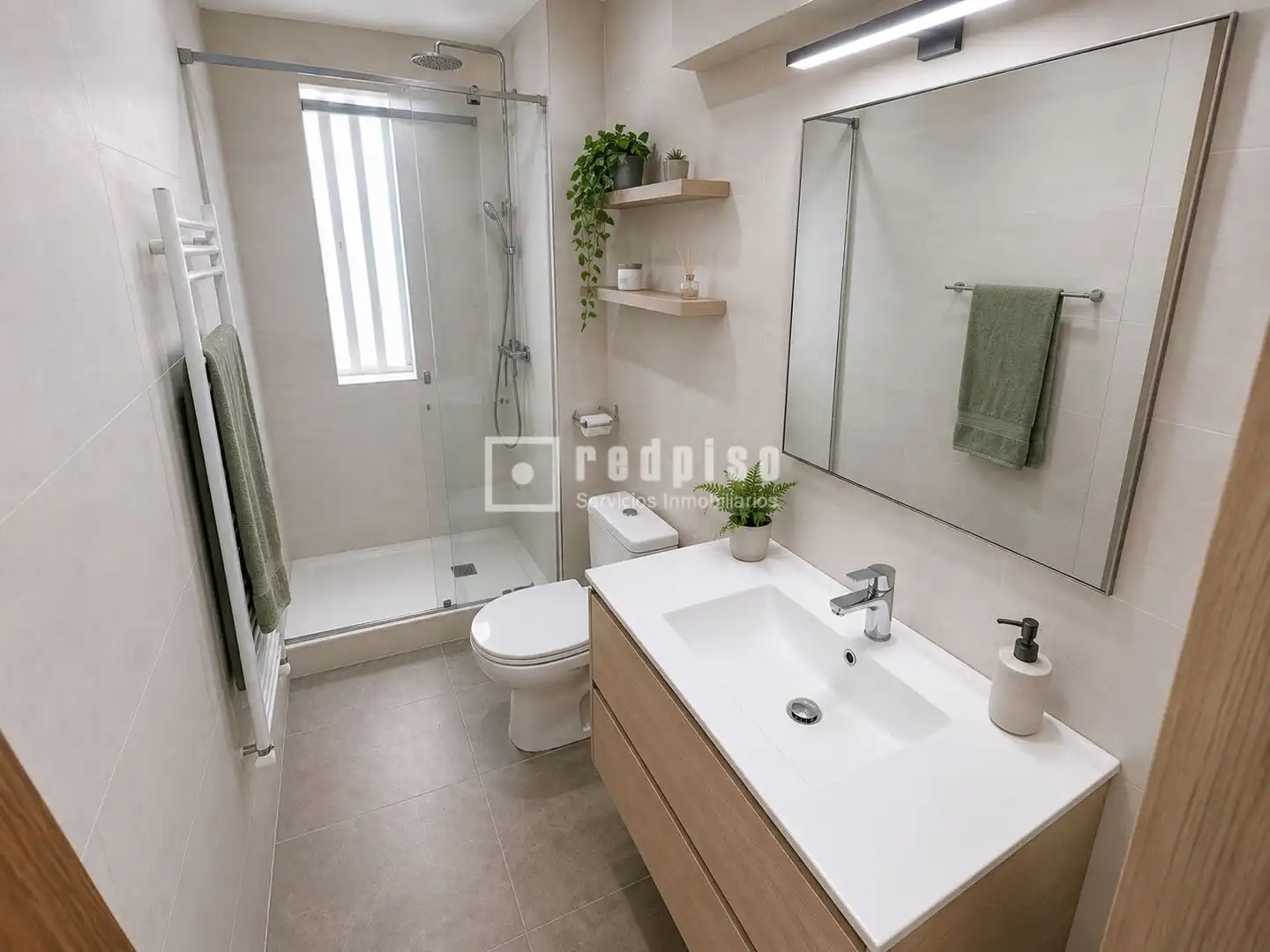Bathroom of Flat for sale in Coslada  with Air Conditioner, Heating and Terrace