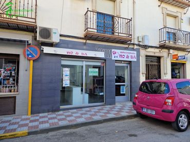 Locale commerciale in vendita a La Carolina