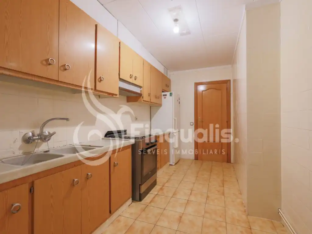 Kitchen of Flat for sale in Granollers