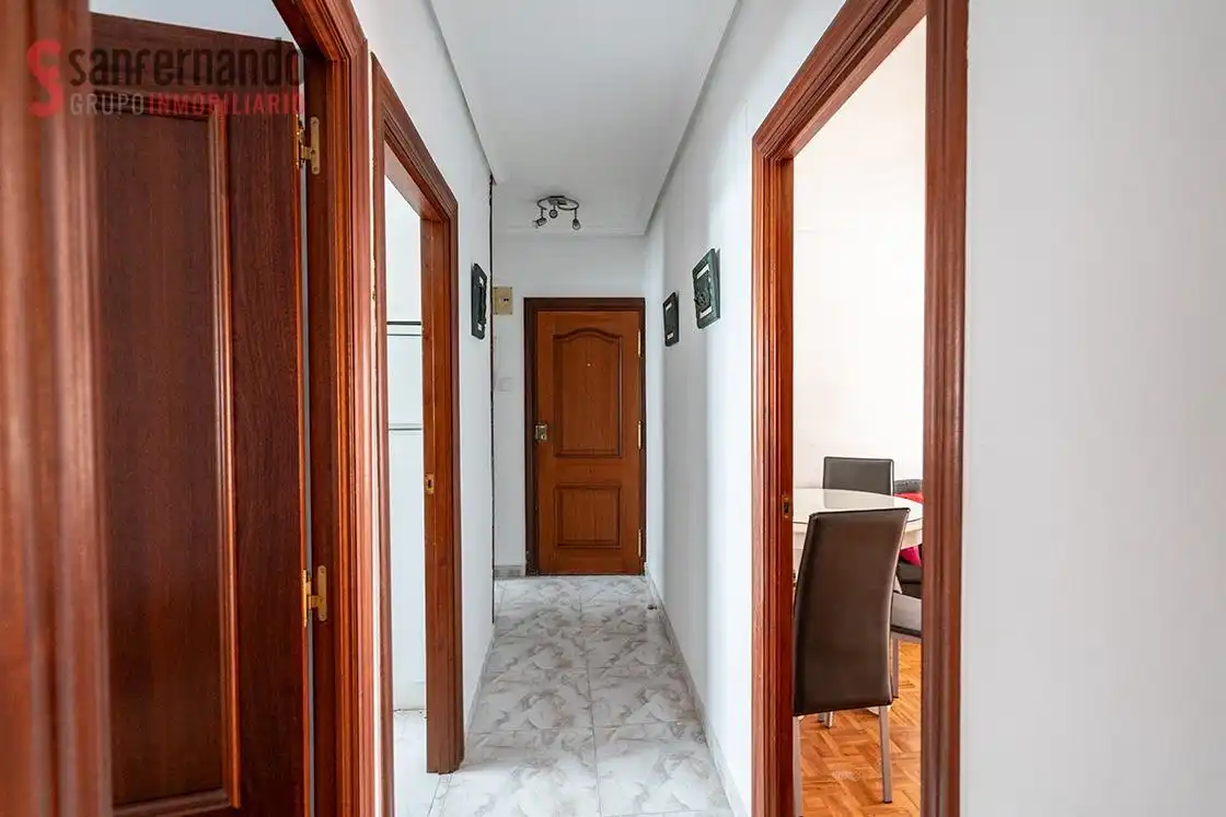 Flat for sale in Calle Secada, Cuatro Caminos