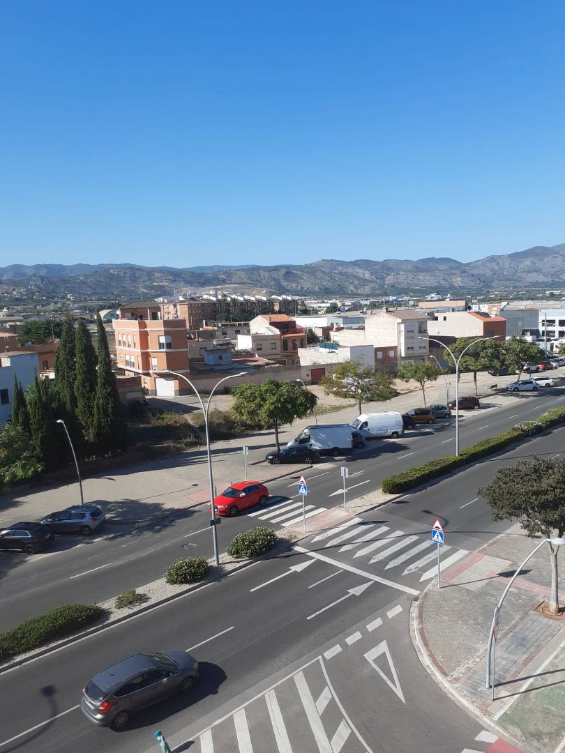 Vista exterior de Pis en venda en Castellón de la Plana / Castelló de la Plana amb Calefacció i Traster