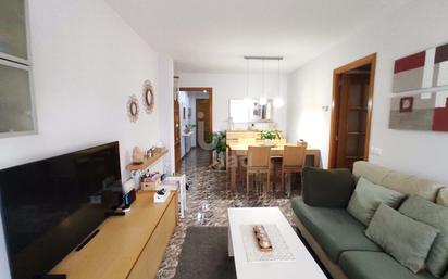 Living room of Flat for sale in El Vendrell  with Swimming Pool