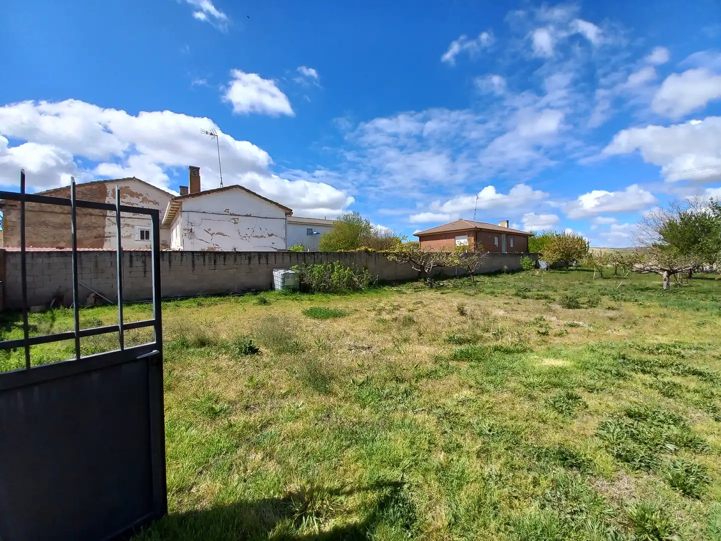 Finca rústica en venta en Cayuela con Jardín privado