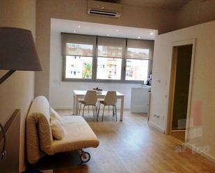 Loft de lloguer a Carrer de Provença, El Camp de l'Arpa del Clot