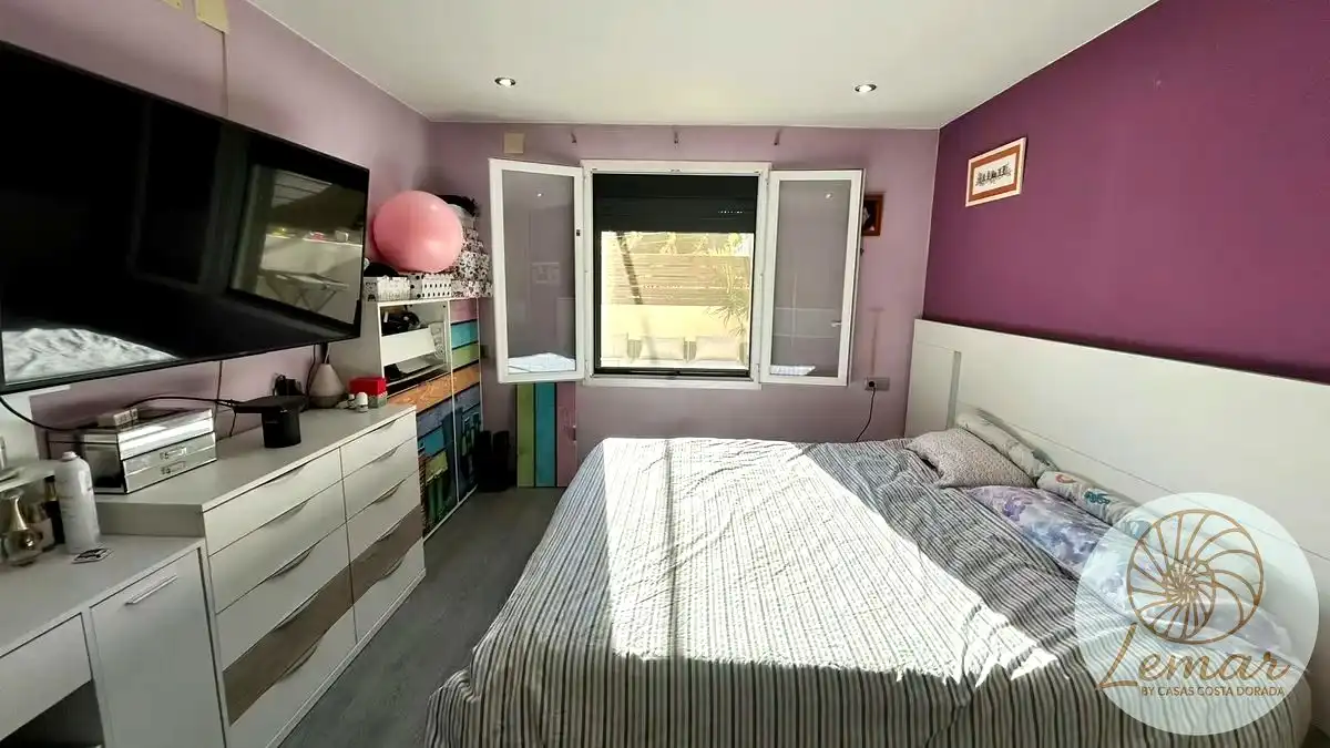 Habitación de Casa o chalet en venta en Castelldefels con Jardín privado, Terraza y Piscina