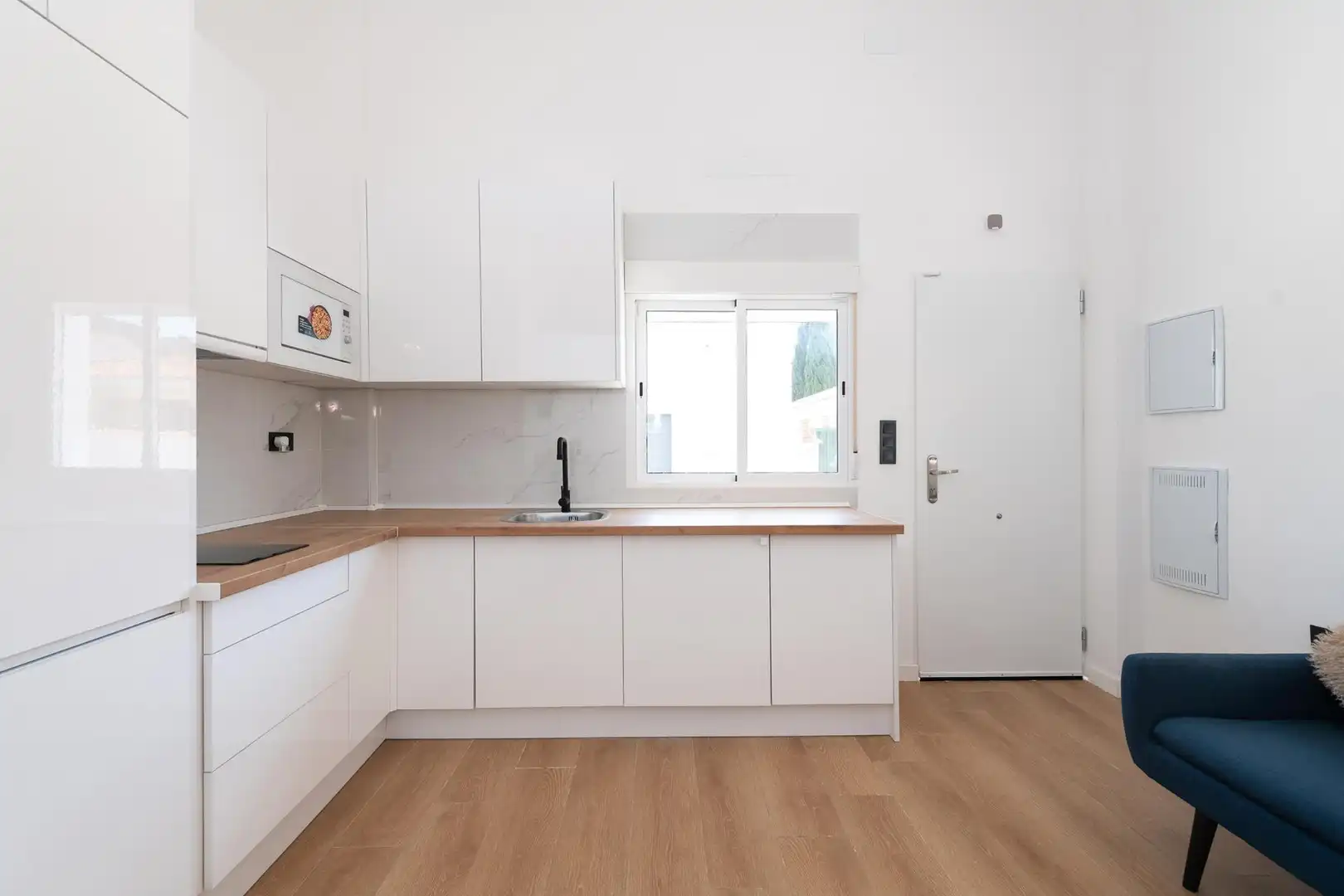 Kitchen of Flat for sale in Málaga  with Furnished