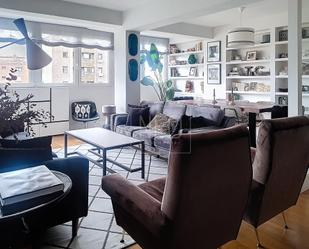 Sala d'estar de Pis en venda en  Madrid Capital amb Aire condicionat i Calefacció
