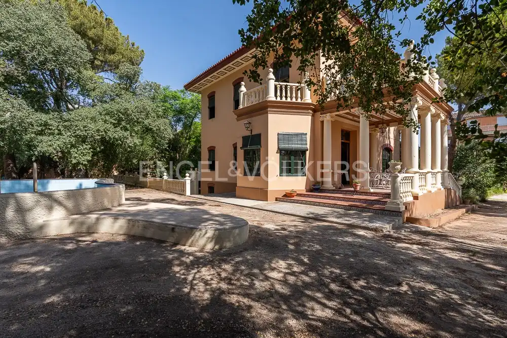 Vista exterior de Casa o chalet en venta en Bétera con Calefacción, Jardín privado y Terraza