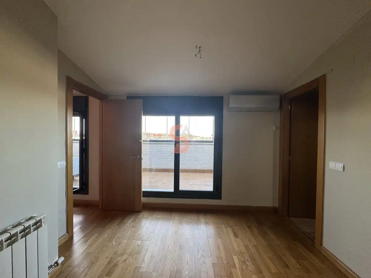 Piso de alquiler en Arroyo de la Encomienda con Aire acondicionado, Calefacción y Terraza