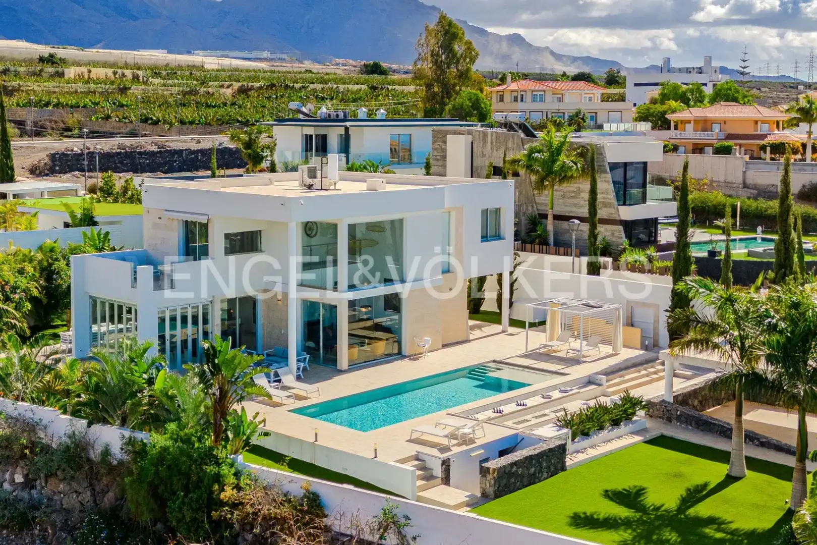 Haus mit Pool zum Verkauf in Callao Salvaje - Playa Paraíso