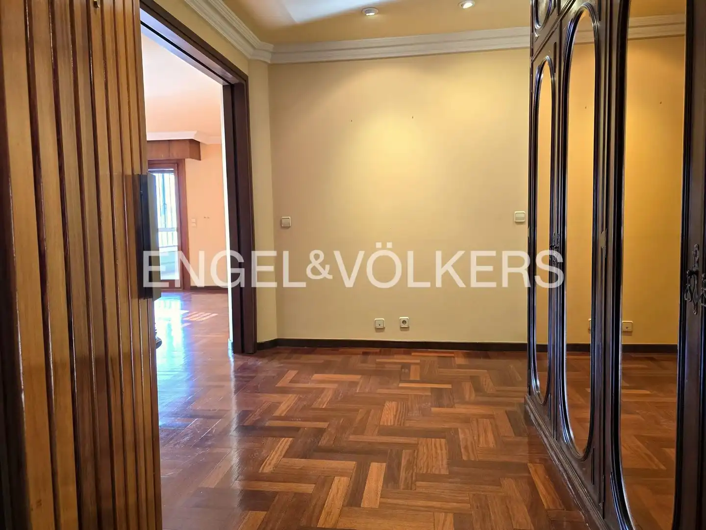 Piso de alquiler en Vigo  con Calefacción y Terraza