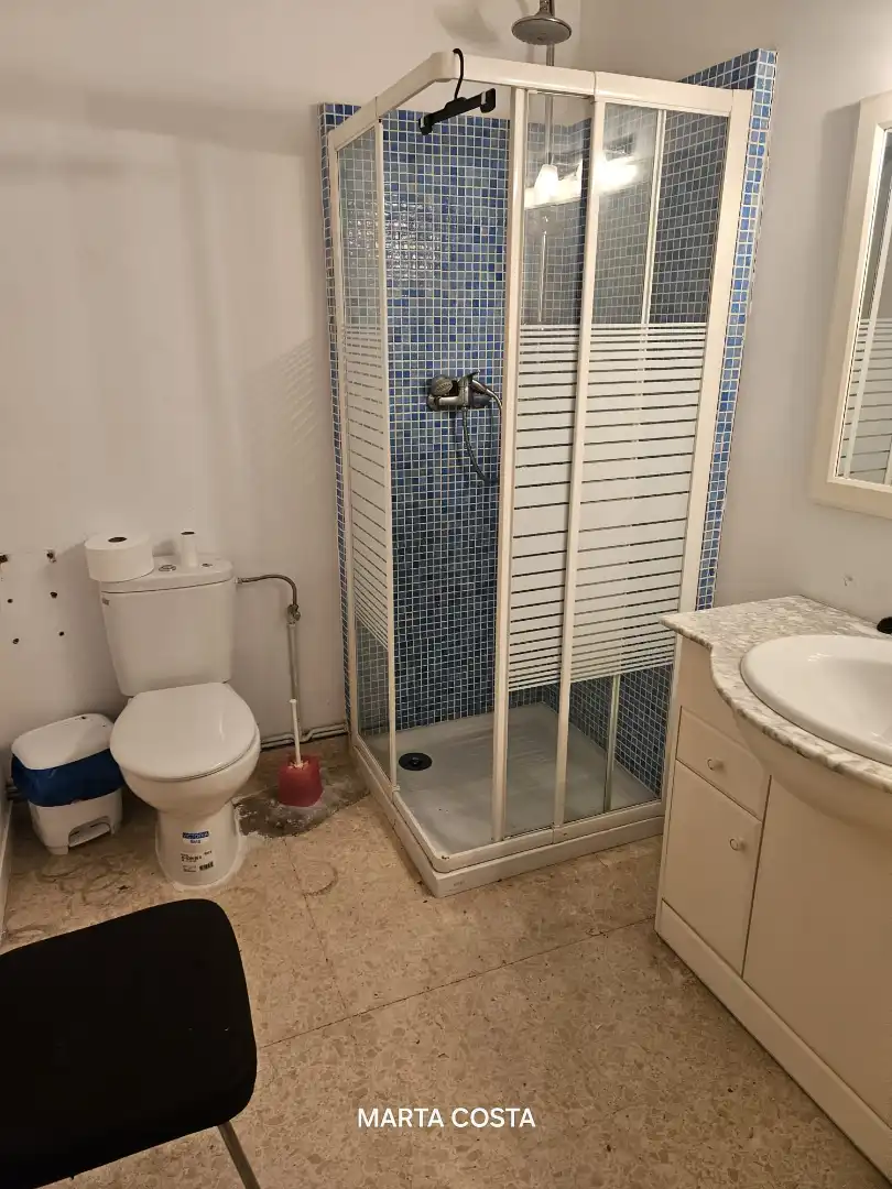 Bathroom of Commercial properties for rent in Gandia  with Air Conditioner, Heating and Parquet flooring