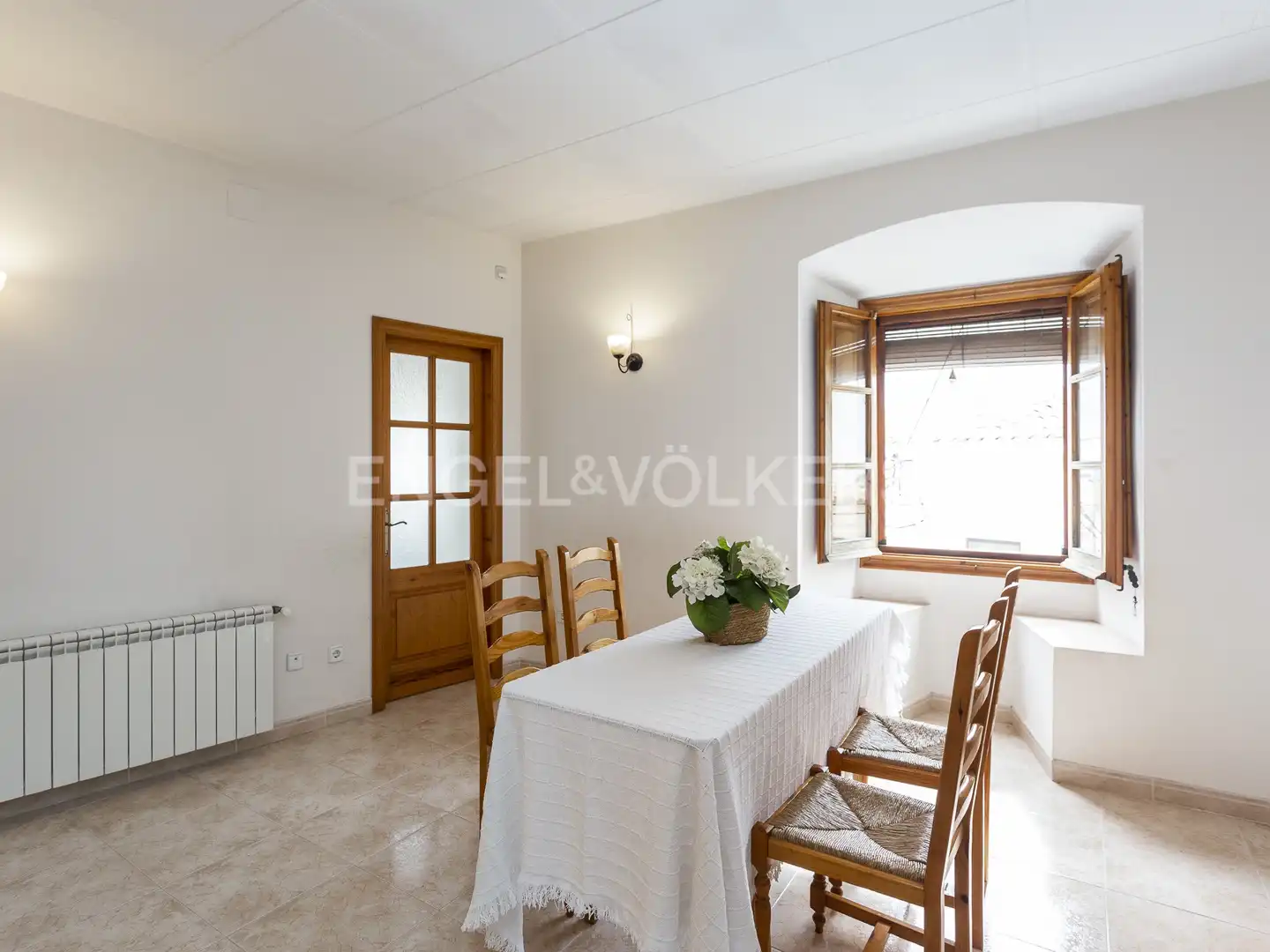 Comedor de Casa adosada en venta en Albinyana con Calefacción y Terraza