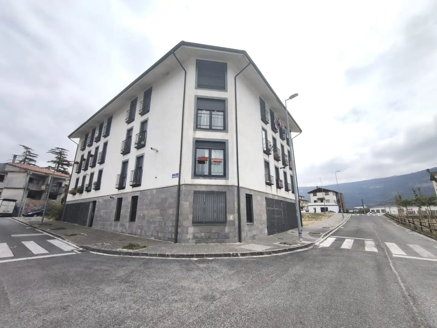 Vista exterior de Apartament en venda en Etxarri Aranatz amb Traster