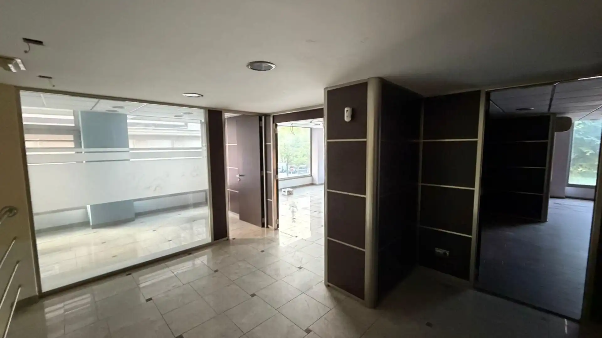 Business premises to rent in Calle de Isidro Villaroig, imagen 17