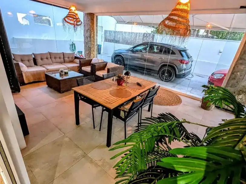 Terrassa de Casa o xalet en venda en Alcalá de Guadaira amb Aire condicionat, Piscina i Balcó