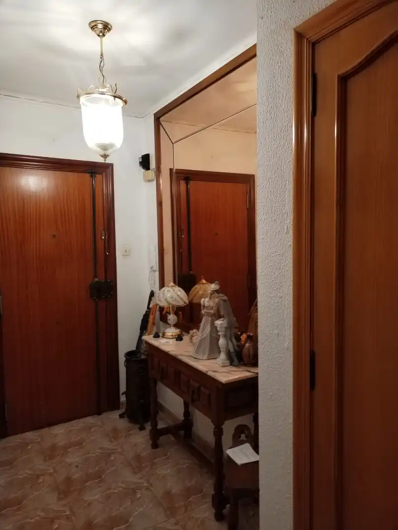 Flat for sale in Valencia  with Furnished and Balcony