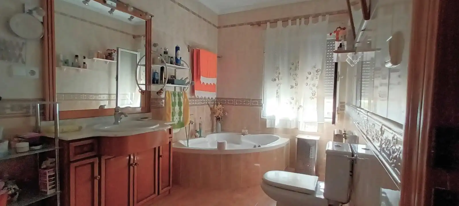 Bathroom of Houses for sale in Elche / Elx  with Private garden, Terrace and Storage room