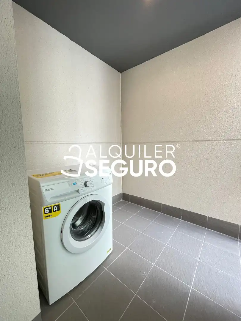 Flat for rent in Maria de Maeztu, Arroyo del Fresno