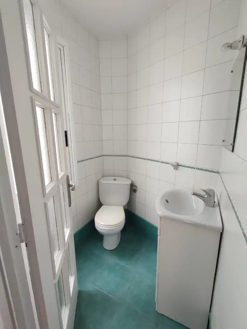 Baño de Piso en venta en A Coruña Capital  con Parquet, Terraza y Horno