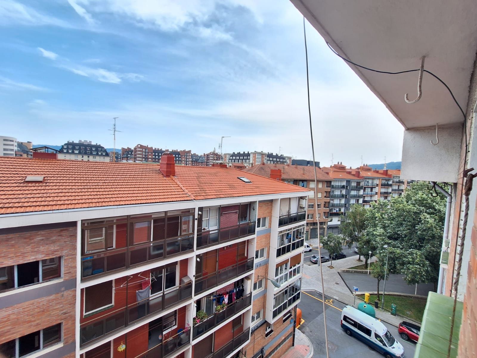 Vista exterior de Pis en venda en Bilbao  amb Calefacció, Forn i Rentadora