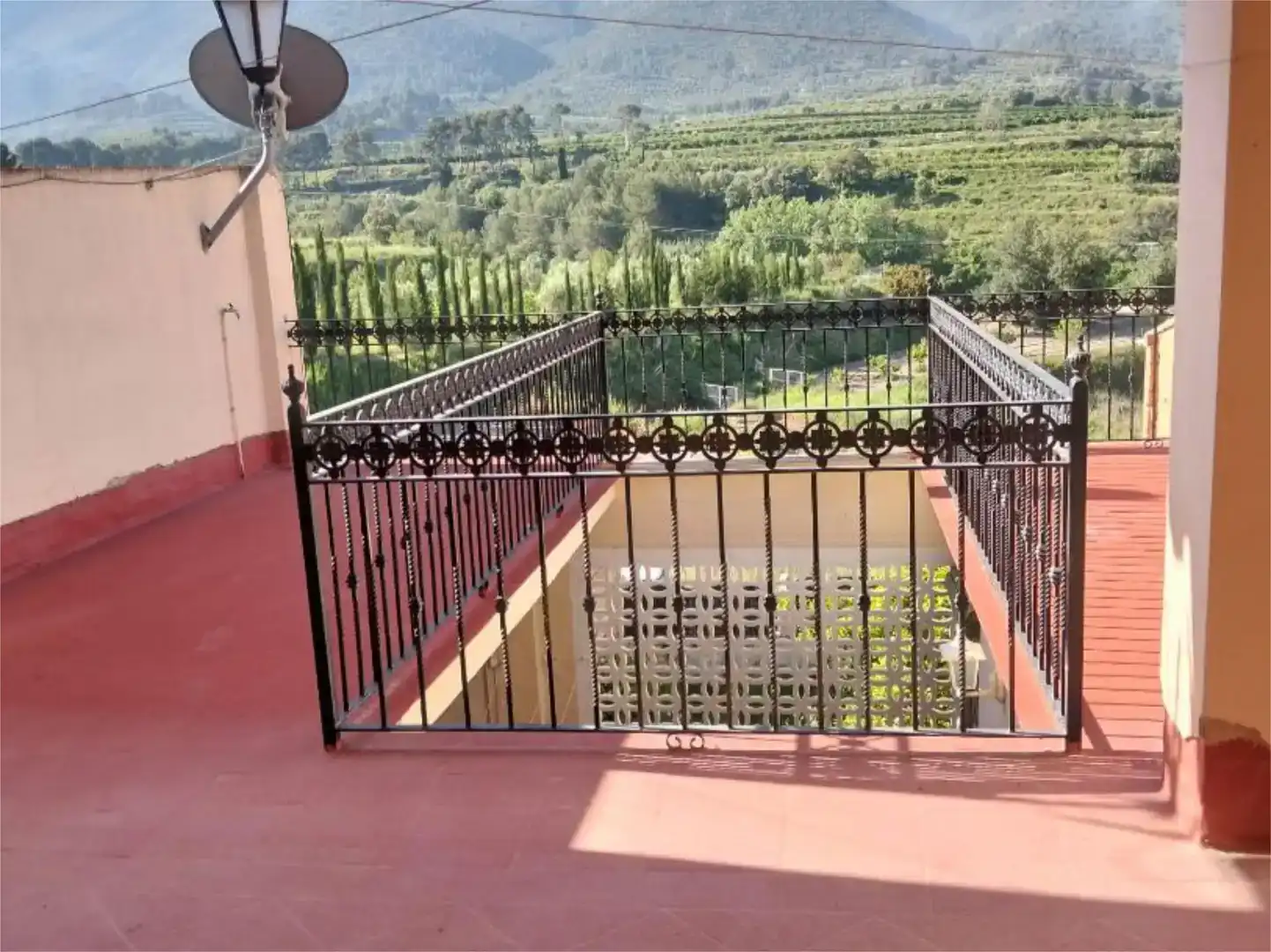 Terrace of Flat for sale in Otos  with Air Conditioner, Private garden and Storage room