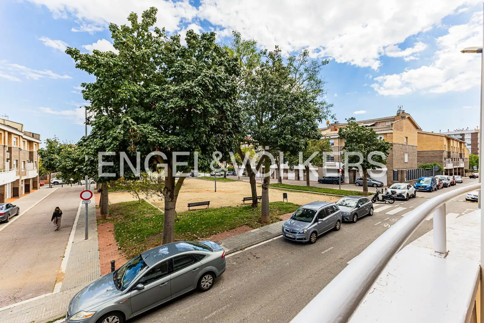 Vista exterior de Casa o chalet en venta en Viladecans con Calefacción, Jardín privado y Terraza