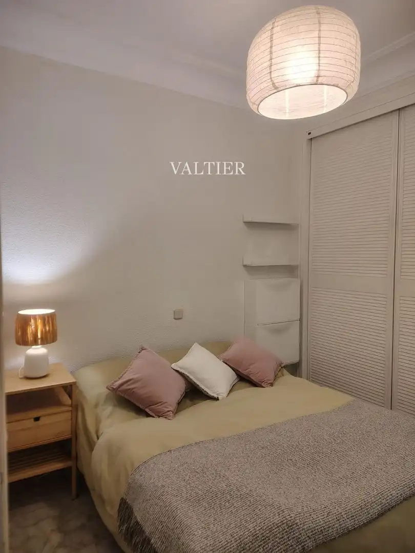 Habitación de Piso de alquiler en Madrid con Aire acondicionado y Amueblado