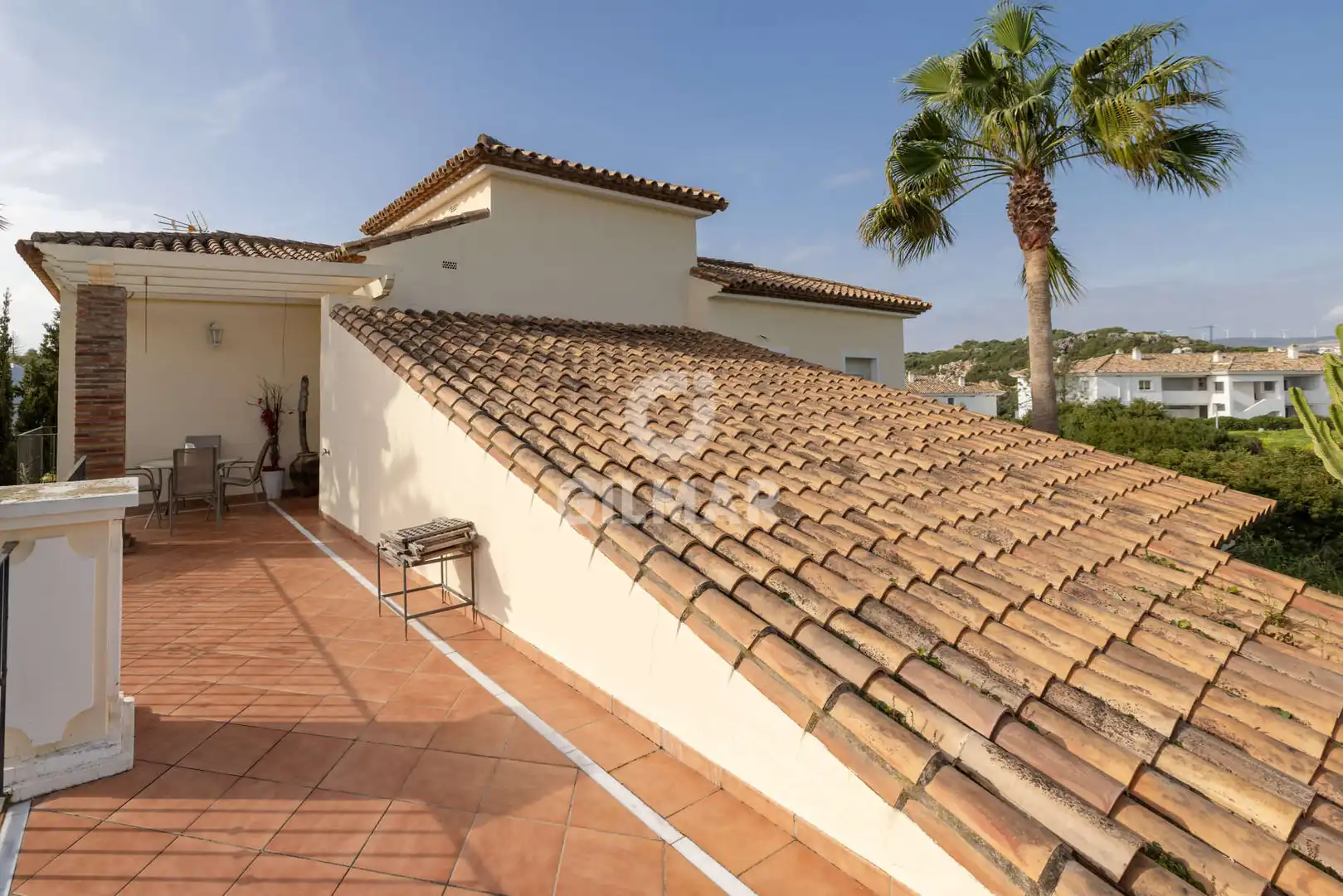 Vista exterior de Casa o xalet en venda en Casares amb Calefacció, Jardí privat i Piscina