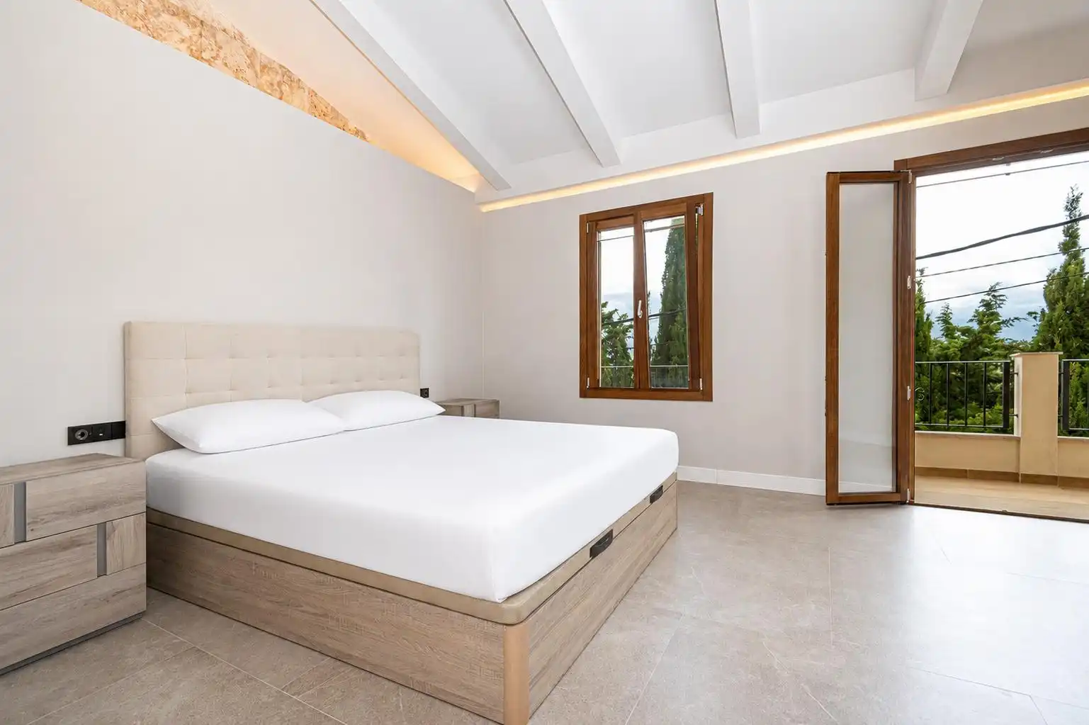 Bedroom of Ground floor for rent in Selva  with Air Conditioner, Heating and Terrace