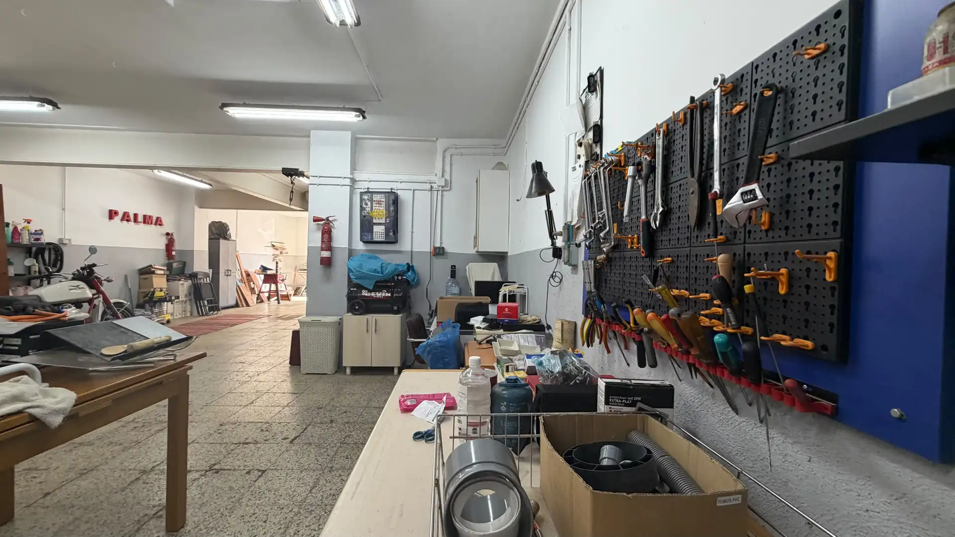 Business premises for sale in Plaça Doctor Fleming, imagen 3