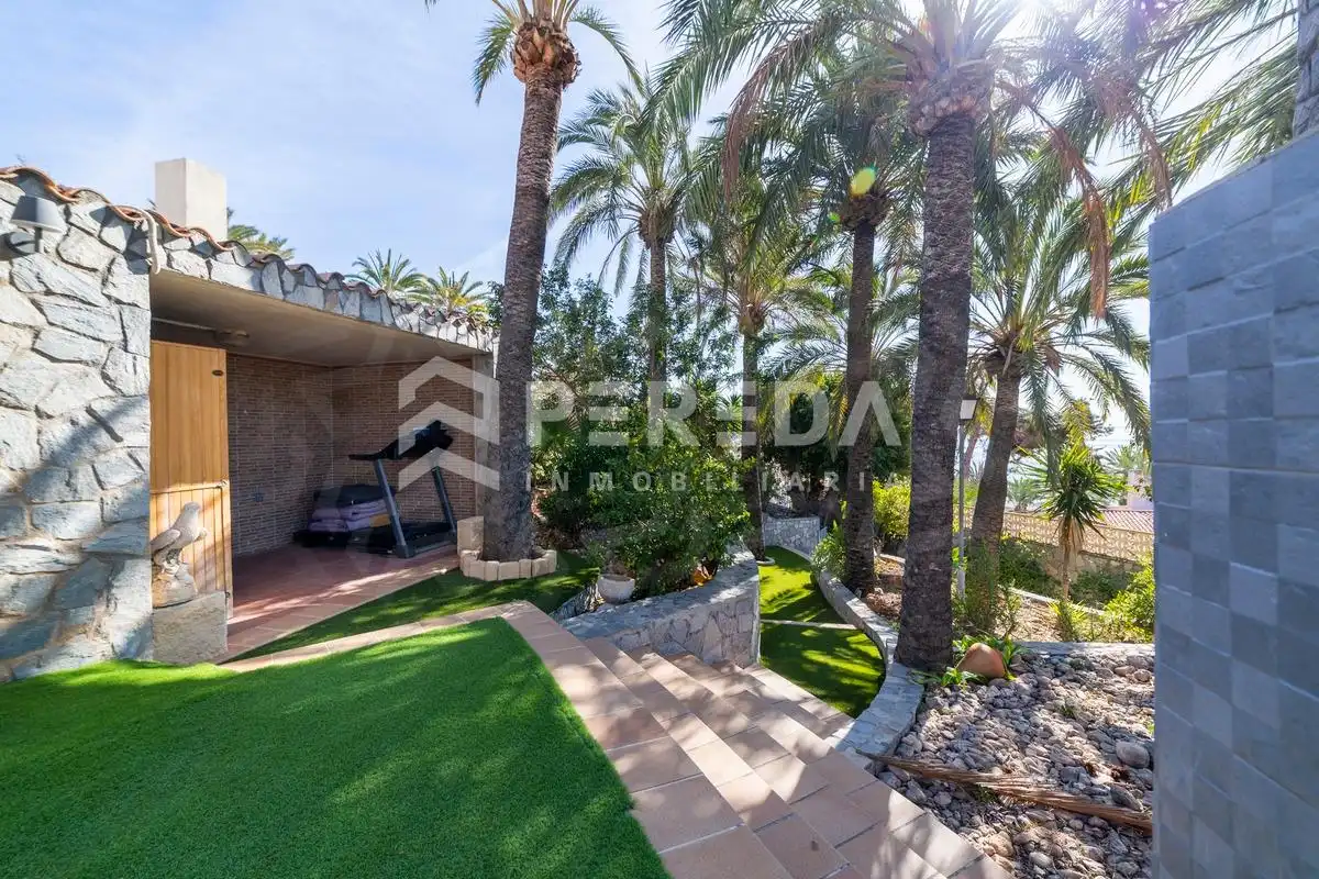 Garden of Houses for sale in Roquetas de Mar  with Private garden and Swimming Pool