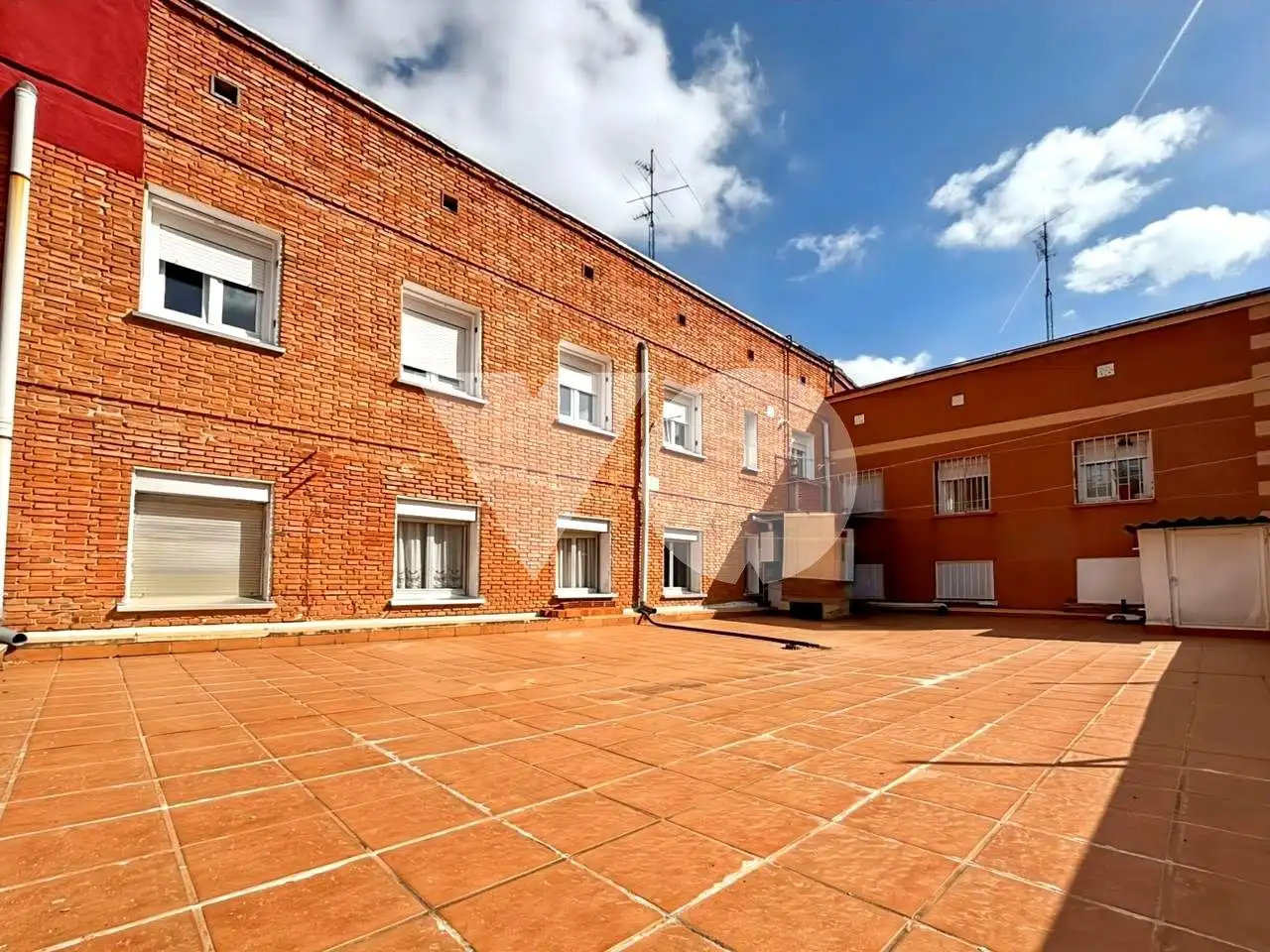 Vista exterior de Pis en venda en Madrid amb Aire condicionat, Calefacció i Terrassa