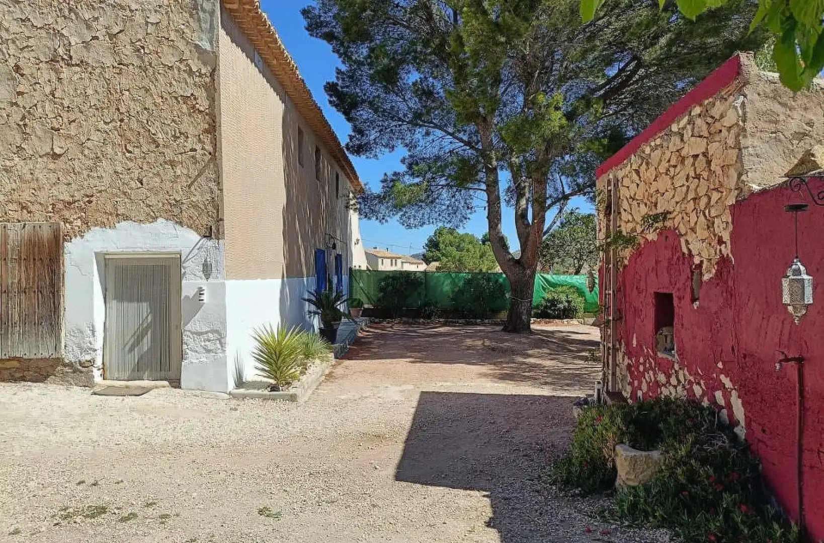 Außenansicht von Country house zum Verkauf in La Romana