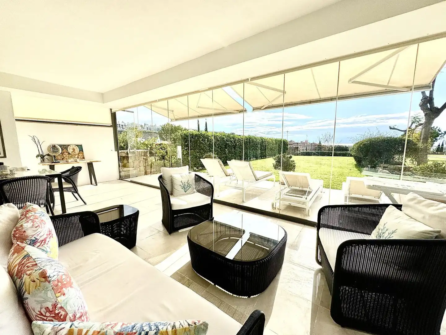 Terrace of Flat for sale in Benahavís  with Air Conditioner, Terrace and Furnished