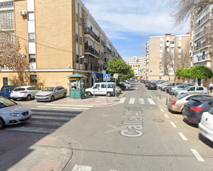 Exterior view of Flat for sale in  Sevilla Capital