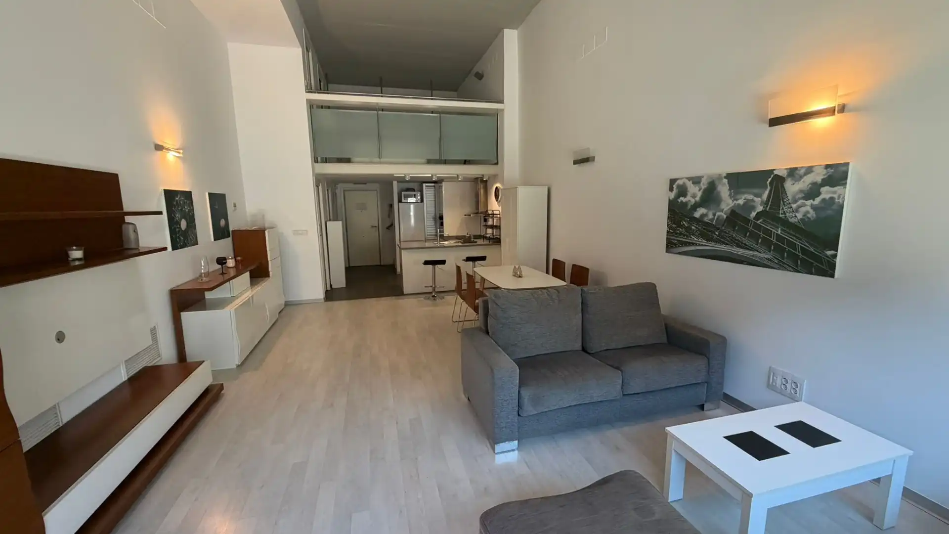 Wohnzimmer von Wohnung zur Miete in Valencia mit Klimaanlage, Heizung und Parkett