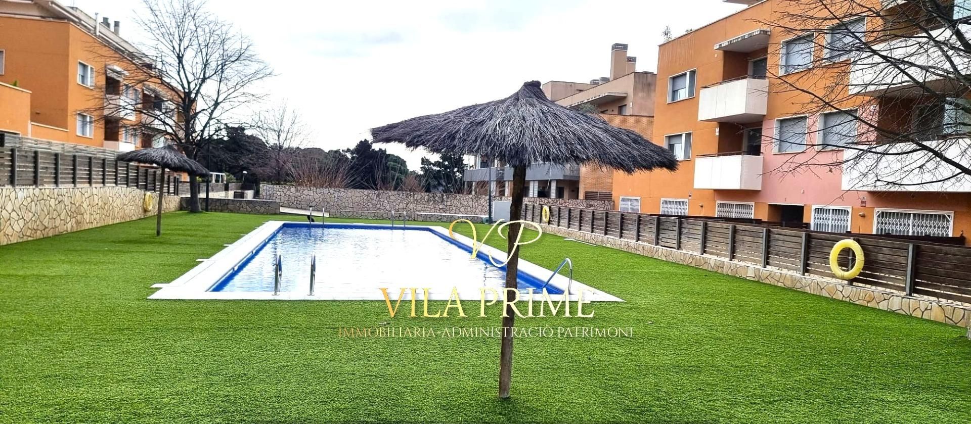 Schwimmbecken von Maisonette zum Verkauf in Sant Feliu de Guíxols mit Klimaanlage, Privatgarten und Terrasse