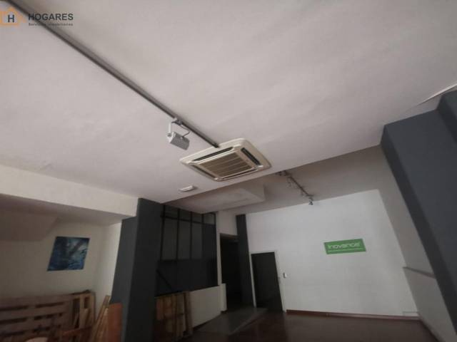 Local comercial en Venta en  Rúa de Barcelona, en O Castro