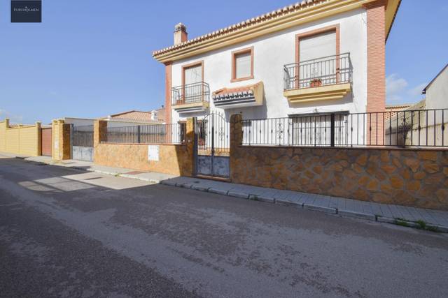 Casa-chalet en Venta en Cijuela