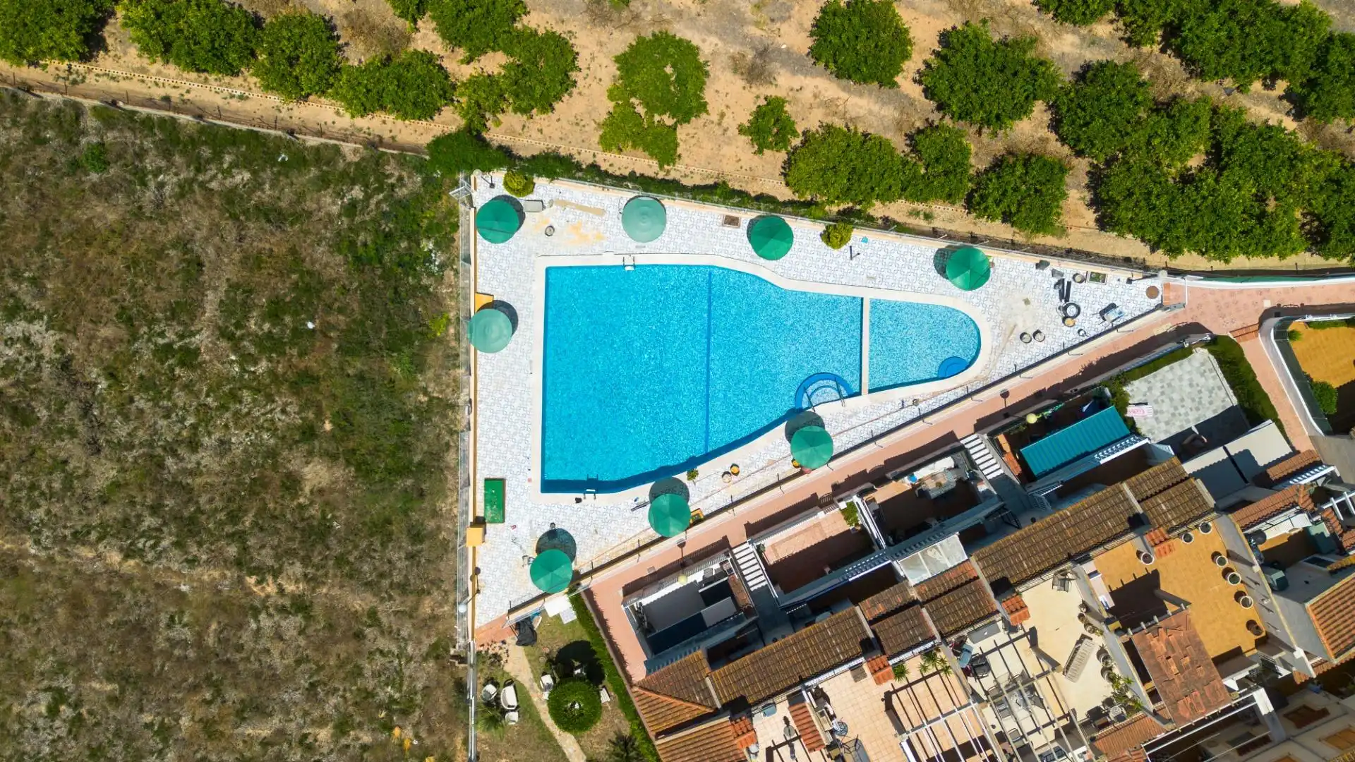Piscina de Ático en venta en Guardamar del Segura con Aire acondicionado, Terraza y Piscina